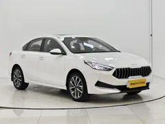 2021 Kia Cerato 1.5L CVT Fashion, белый — фото 3