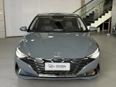 2022 Hyundai Elantra 1.5L CVT LUX Premium — фото 2