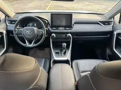 2021 Toyota RAV4 2.0L CVT 2WD Fashion Plus, белый — фото 4