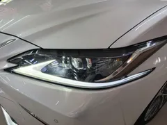 2022 Lexus ES 200 Excellence, белый — фото 8