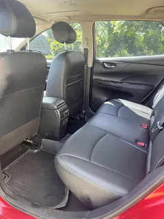 2021 Nissan Tiida 1.6L CVT, красный — фото 7