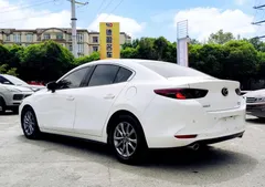 2021 Mazda Mazda3 2.0L AT, белый — фото 6