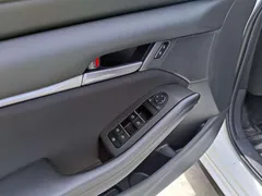 2021 Mazda Mazda3 2.0L AT, белый — фото 15