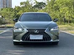2022 Lexus ES 200 Excellence, зелёный — фото 2