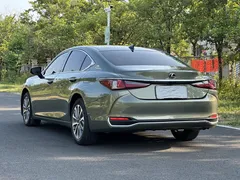 2022 Lexus ES 200 Excellence, зелёный — фото 4