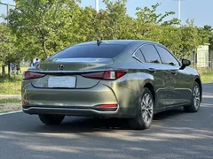 2022 Lexus ES 200 Excellence, зелёный — фото 6