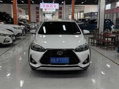 2022 Toyota Yaris L Zhixuan X 1.5L CVT Luxury Plus, белый — фото 2