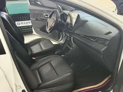 2022 Toyota Yaris L Zhixuan X 1.5L CVT Luxury Plus, белый — фото 7