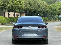 2023 Mazda Mazda3 1.5L MT — фото 27