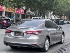 2021 Toyota Camry 2.0G Luxury — фото 7