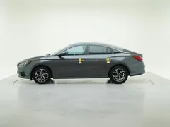 2021 MG MG5 180DVVT CVT Youth Luxury — фото 4