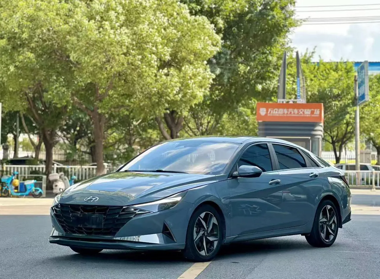 2022 Hyundai Elantra 1.5L CVT Flagship TOP