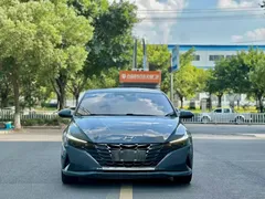 2022 Hyundai Elantra 1.5L CVT Flagship TOP, синий — фото 2