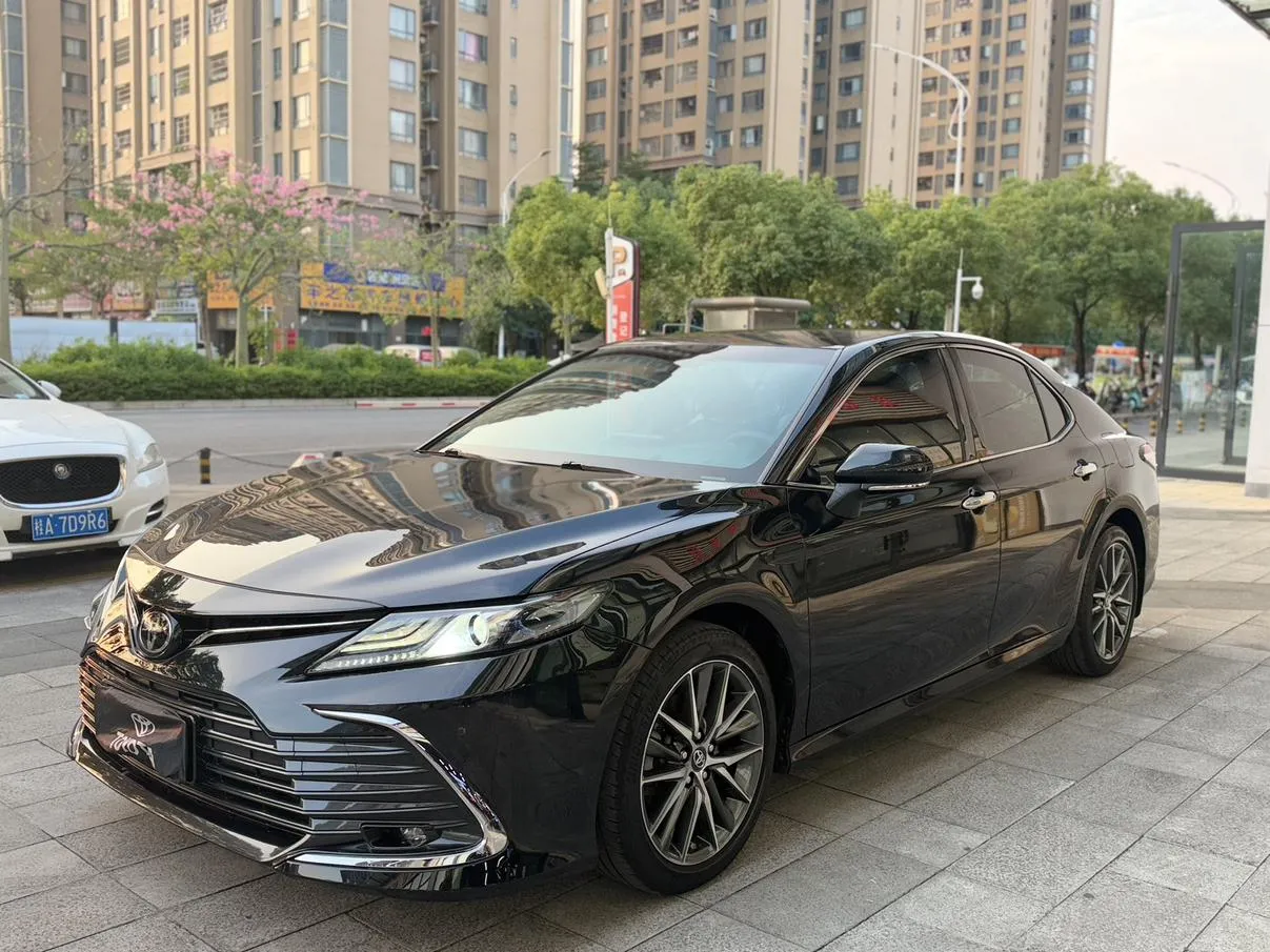 2021 Toyota Camry 2.5G Luxury