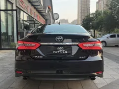 2021 Toyota Camry 2.5G Luxury, чёрный — фото 6