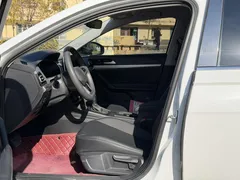 2022 Volkswagen Lavida 1.5L AT Fashion, белый — фото 12