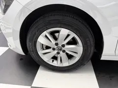 2023 Volkswagen Polo Plus 1.5L AT, белый — фото 16