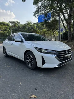 2023 Nissan Sylphy 1.6L CVT Enjoy, белый — фото 3