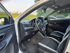 2022 Toyota Yaris L Zhixuan X 1.5L CVT Leading Plus, белый — фото 9