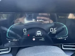 2023 Hyundai Elantra 1.5L CVT LUX Premium, синий — фото 12