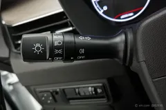 2021 Geely Vision X3 1.5L CVT Premium, белый — фото 23