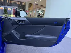 2023 Subaru BRZ 2.4L MT 10th Anniversary, синий — фото 18