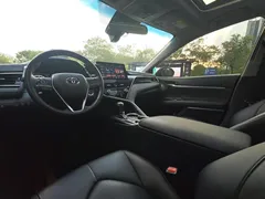 2023 Toyota Camry 2.0G Luxury — фото 16