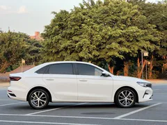 2023 Geely Emgrand 4th Gen 1.5L CVT Premium Champion, белый — фото 4