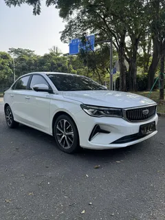 2022 Geely Emgrand 4th Gen 1.5L CVT Premium, белый — фото 2