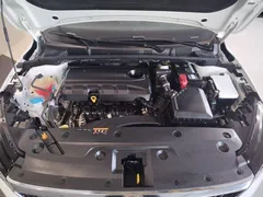 2022 Geely Emgrand 4th Gen 1.5L CVT Premium, белый — фото 13