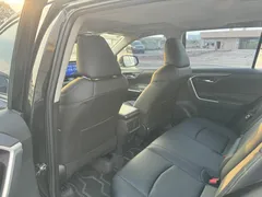 2022 Toyota RAV4 2.0L CVT 2WD Fashion, чёрный — фото 10