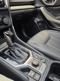 2022 Subaru Forester 2.0i AWD Luxury, чёрный — фото 8