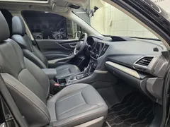 2022 Subaru Forester 2.0i AWD Luxury, чёрный — фото 11