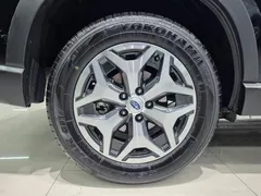 2022 Subaru Forester 2.0i AWD Luxury, чёрный — фото 15