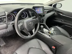 2023 Toyota Camry 2.0GVP Leading, белый — фото 23