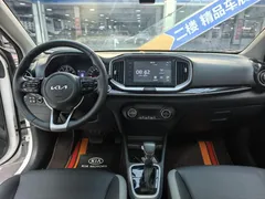 2021 Kia Yipao 1.4L CVT Sunroof, белый — фото 12