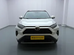 2023 Toyota RAV4 2.0L CVT 2WD Fashion Plus, белый — фото 2