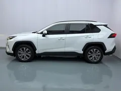 2023 Toyota RAV4 2.0L CVT 2WD Fashion Plus, белый — фото 4