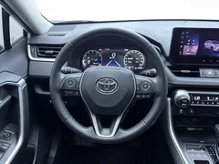 2023 Toyota RAV4 2.0L CVT 2WD Fashion Plus, белый — фото 11