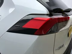 2023 Toyota RAV4 2.0L CVT 2WD Fashion Plus, белый — фото 20