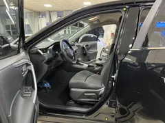 2022 Toyota Wildlander 2.0L 2WD Leading, чёрный — фото 4