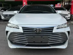 2021 Toyota Avalon 2.5L Touring Premium Sport, белый — фото 2