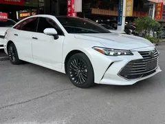 2021 Toyota Avalon 2.5L Touring Premium Sport, белый — фото 3