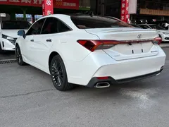 2021 Toyota Avalon 2.5L Touring Premium Sport, белый — фото 9