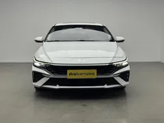 2023 Hyundai Elantra 1.5L CVT LUX Premium, белый — фото 2