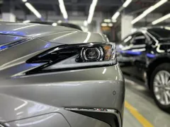 2022 Lexus ES 200 Excellence — фото 9