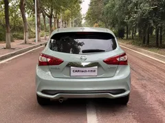 2023 Nissan Tiida 1.6L CVT, зелёный — фото 6