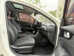 2021 Kia Cerato 1.5L CVT Fashion, белый — фото 9