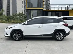 2022 Toyota Yaris L Zhixuan X 1.5L CVT Luxury Plus, белый — фото 7