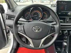2022 Toyota Yaris L Zhixuan X 1.5L CVT Luxury Plus, белый — фото 12